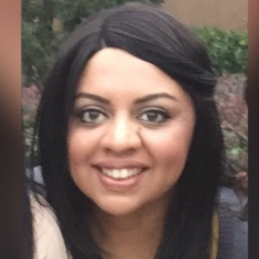 Meet your Posher, Safina